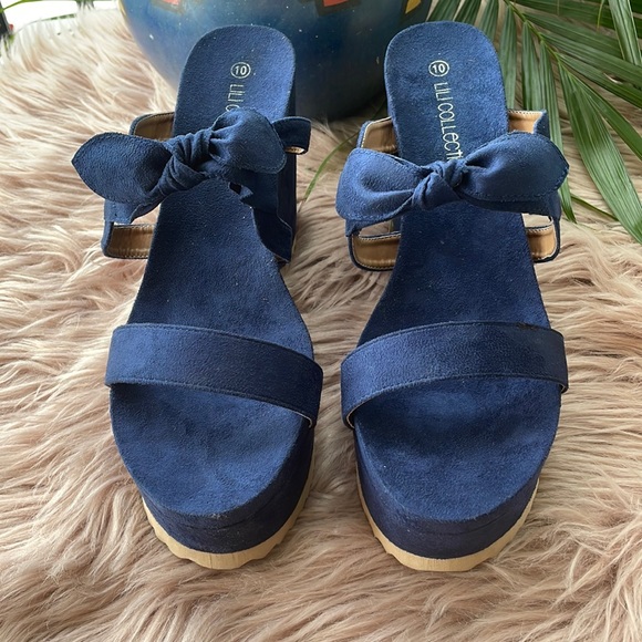 Denim Wedges ๐คฉ - Picture 2 of 9